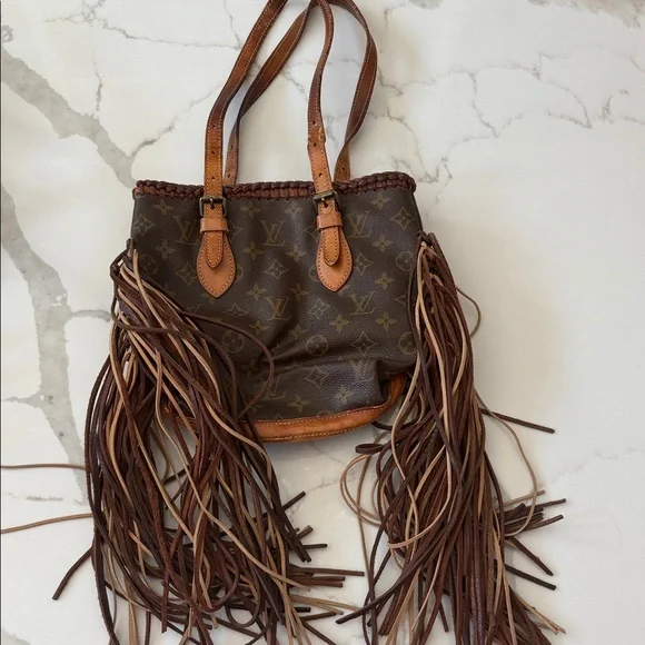 Louis Vuitton Brown Fringe Shoulder Bag - Picture 1 of 10